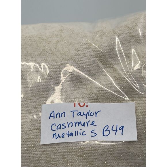 Ann Taylor Sweater Cashmere Women Small Off White Cream Gold Metallic V Neck New - Picture 13 of 13
